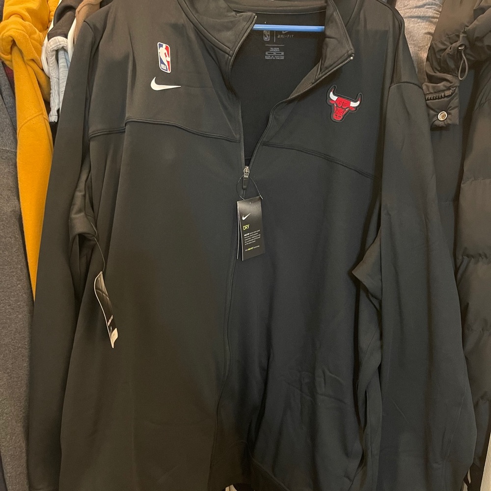 Nike NBA Bulls Dri-Fit Jacket